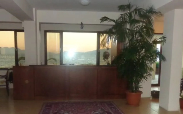 Kaunos Hotel
