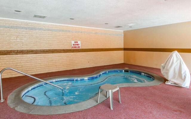 Studio 6 Mesa, AZ – Near Downtown & Sloan Park
