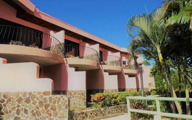 Flamingo Marina Resort