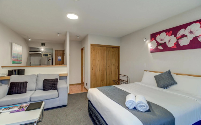 The Lofts Apartments – Guest Rooms – Queenstown
