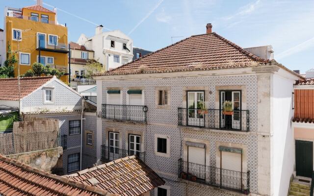 JOIVY Chic studio w/city view in Santa Catarina, 10mins from São Bento Palace