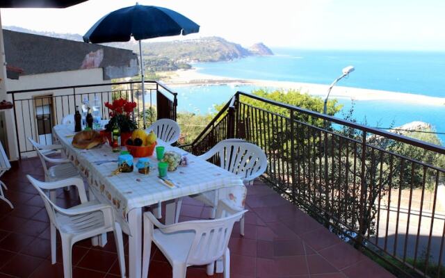 Casa Vacanza Con Incantevole Vista Mare
