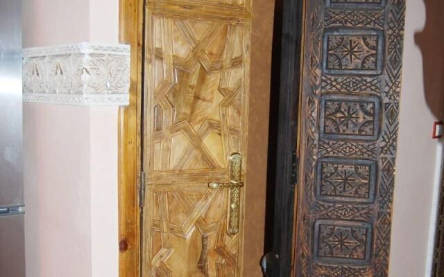 Riad Loubna