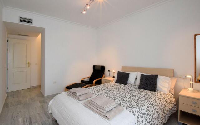 Lovely apartment in Alhaurín el Grande with terrace