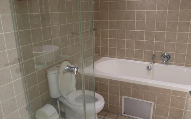 Durban Beach Front SPECTACULAR OCEAN VIEWS - 3 BED