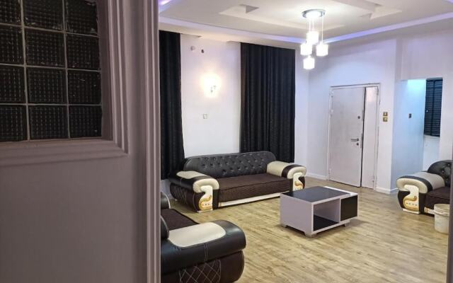 Elegant Guest House-WAF Jos