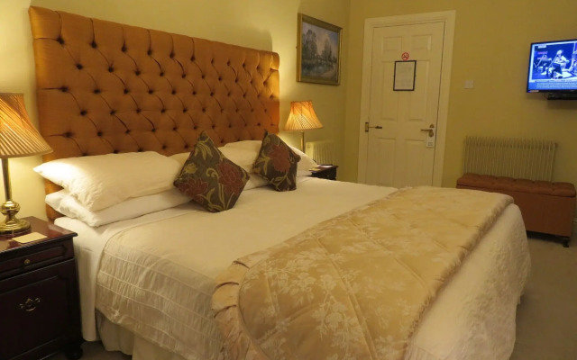 Brook Manor Lodge