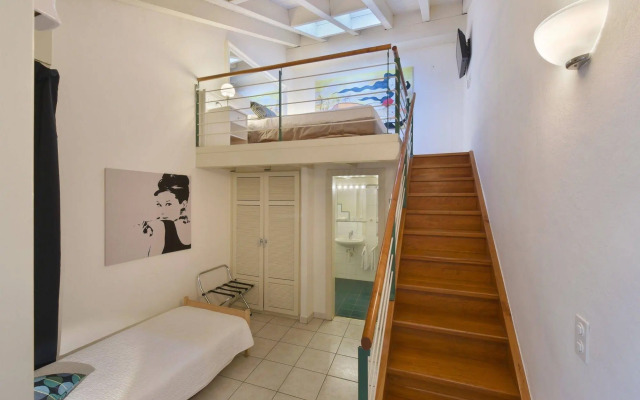 L'HÔTEL by Hostellerie du Château