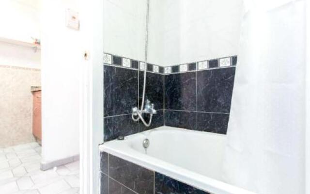 Studio Av. Gamonal, 12, 29630 Benalmadena, Malaga, Espana