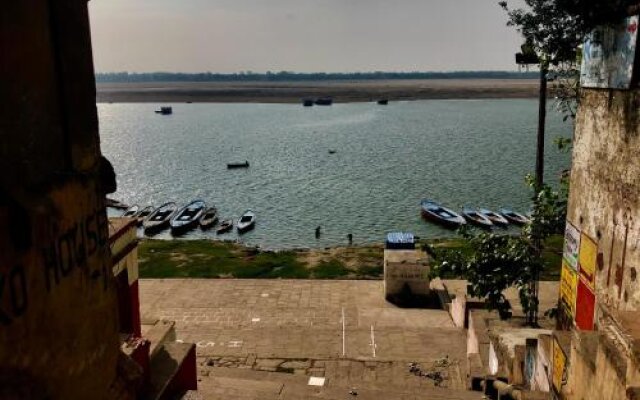 Bunkedup Hostel Varanasi