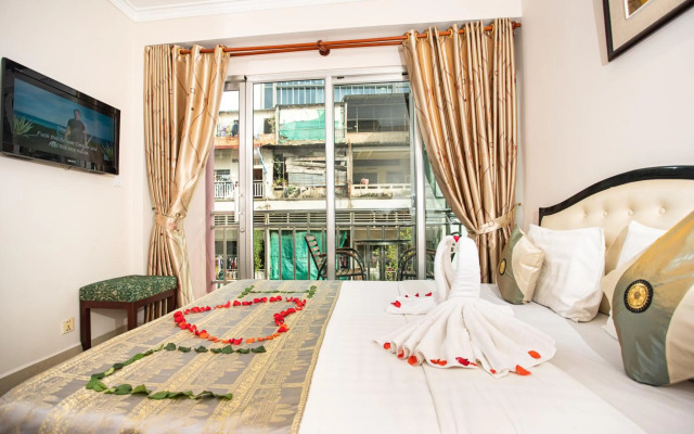 Silver Mounts Hotel