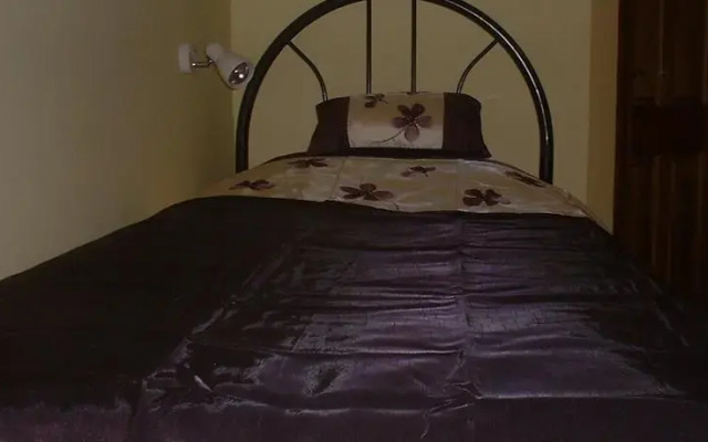 Cashel Lake View Bed and Breakfast