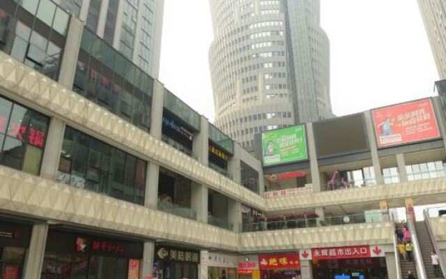 Jiedeng Hotel (Chongqing Longtou Temple North Railway Station)