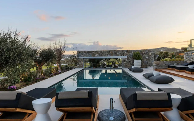 Panormos Bay Suites