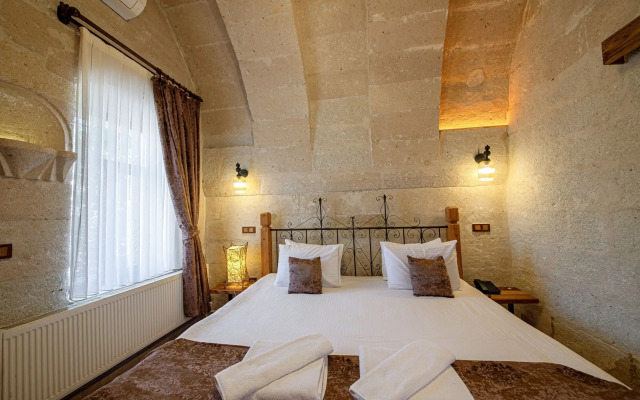 Roma Cave Suite Hotel