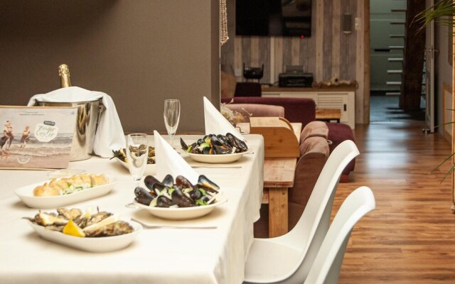 Awesome Apartment in Yerseke With 2 Bedrooms, Sauna and Wifi