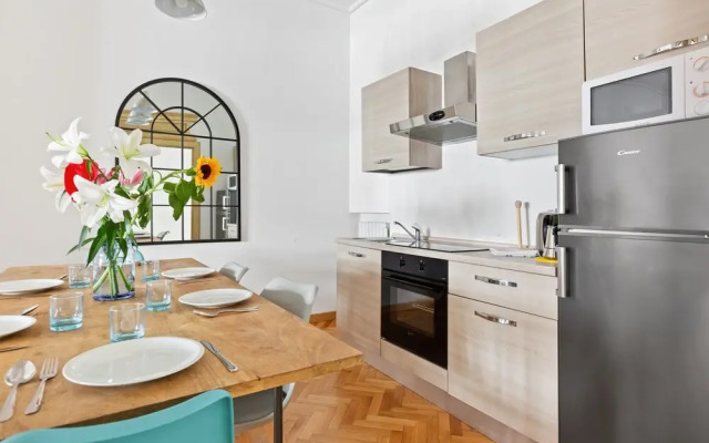 Roomy Apartment Duomo & San Babila