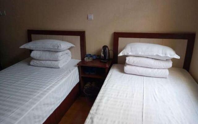 Dazhong Business Hotel
