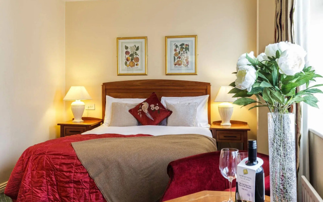 The Wyatt Hotel