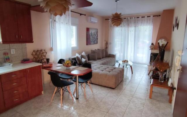 Lucy's next to sea apartment
