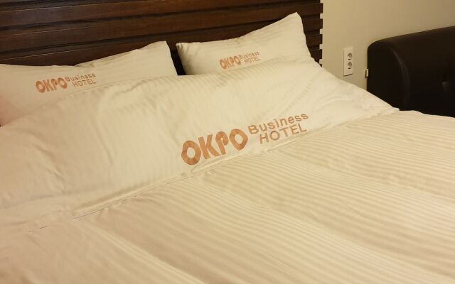 Okpo Business Hotel