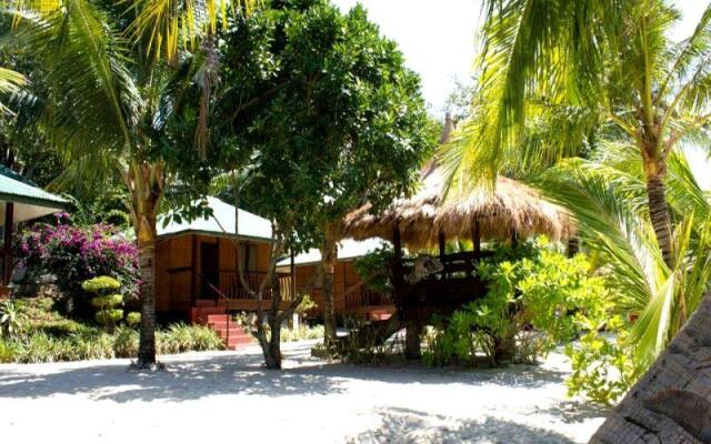 Tamaraw Beach Resort