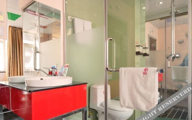 Aidu Fashion Theme Motel