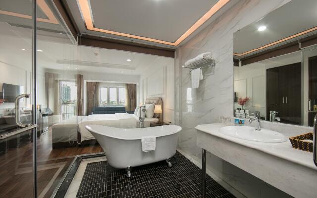 Quoc Hoa Premier Hotel and Spa