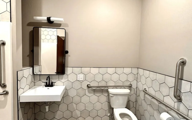 The Lodge Luxury Suites