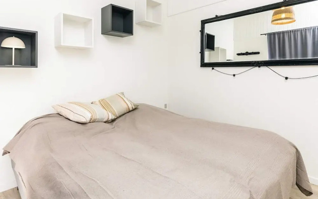 Cozy Summer House Near Ore Strand