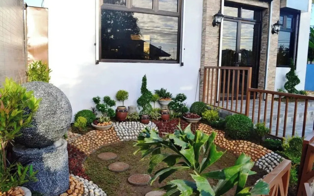 Casa Del Camba Hotel and Restaurant near Hundred Islands