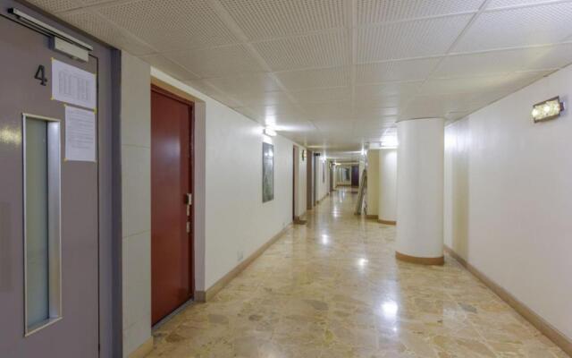 Cozy and spacious with balcony and view over Seine