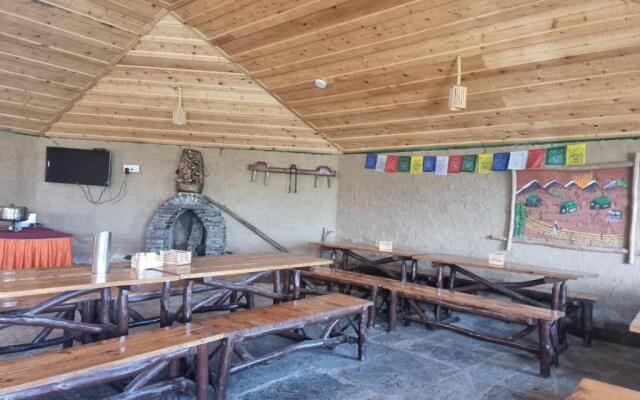 Snow Trails Resort by Gilgo