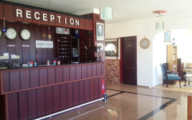 Deniz Otel