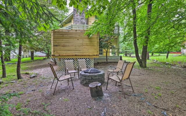 Tobyhanna Home: Private Deck, Hot Tub & Game Room!