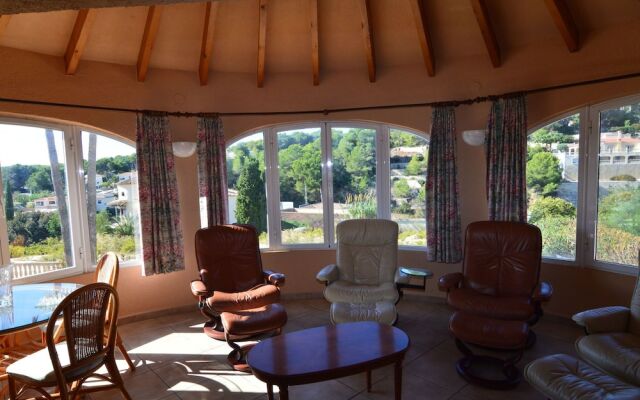 Spacious Villa in El Baladrar with Swimming Pool