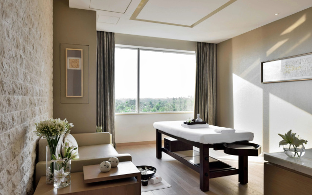 Kochi Marriott Hotel – Guest Rooms – Edappally