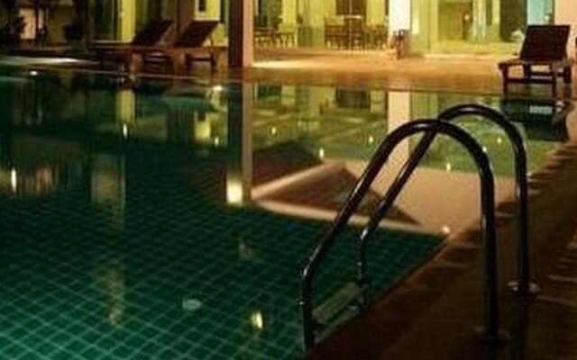 Warawan Resort And Hotel