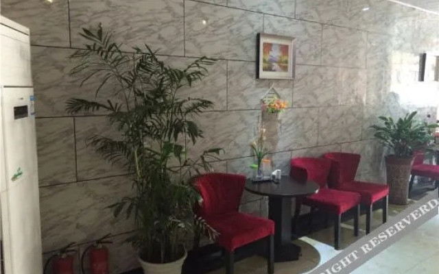 Yibin Wanxiang Business Hotel