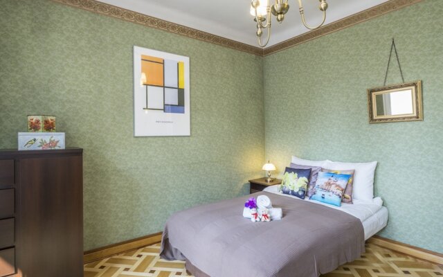 Studio Warsaw Wilcza by Renters