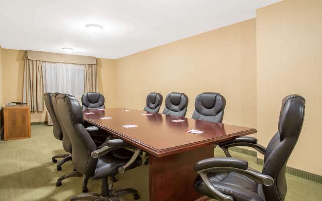 Ramada by Wyndham Williams Lake