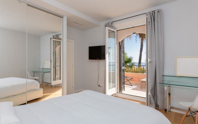 Vaneau Splendide villa vue mer avec jardin et piscine