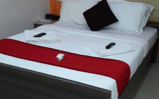 Hotel Akash Park