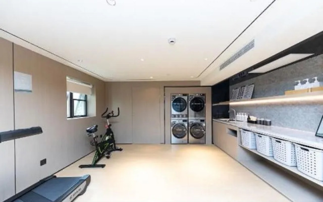 Ji Hotel Hailun Road Metro Station