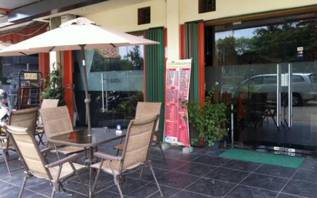 Hotel Paradiso