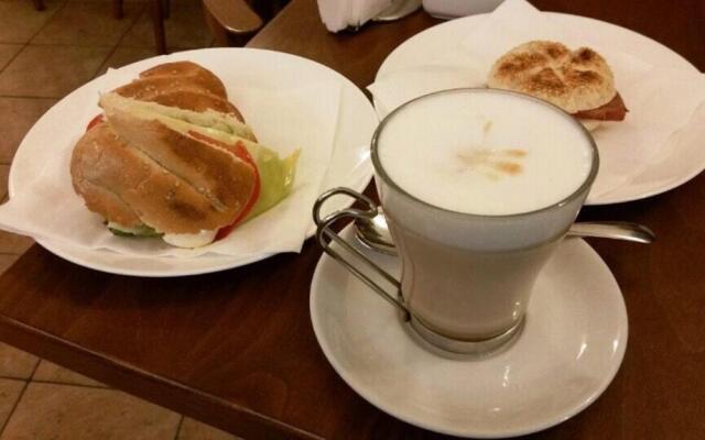 Piazza Paradiso Accomodation