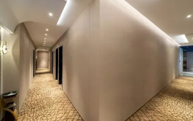 Fenghe Hotel