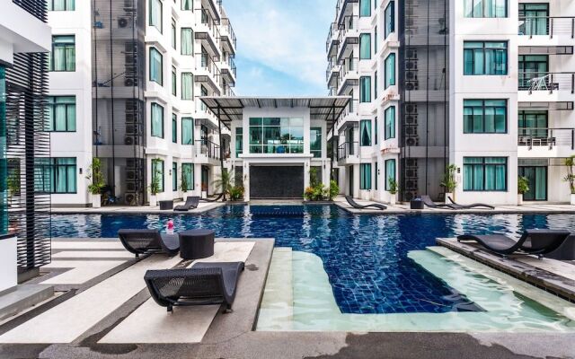 Kamala Regent by Lofty