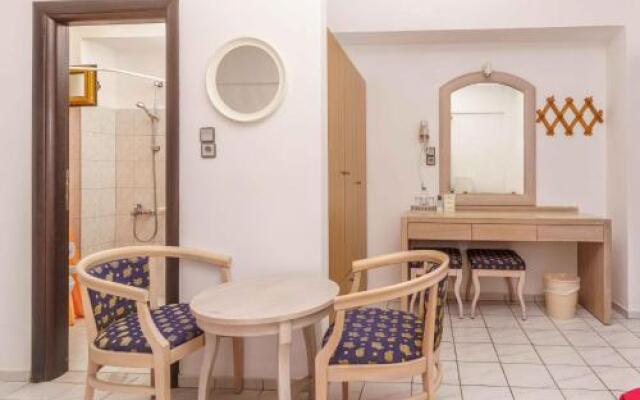 Alexander Beach Hotel