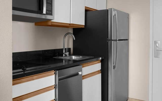 Larkspur Landing Extended Stay Suites Sacramento